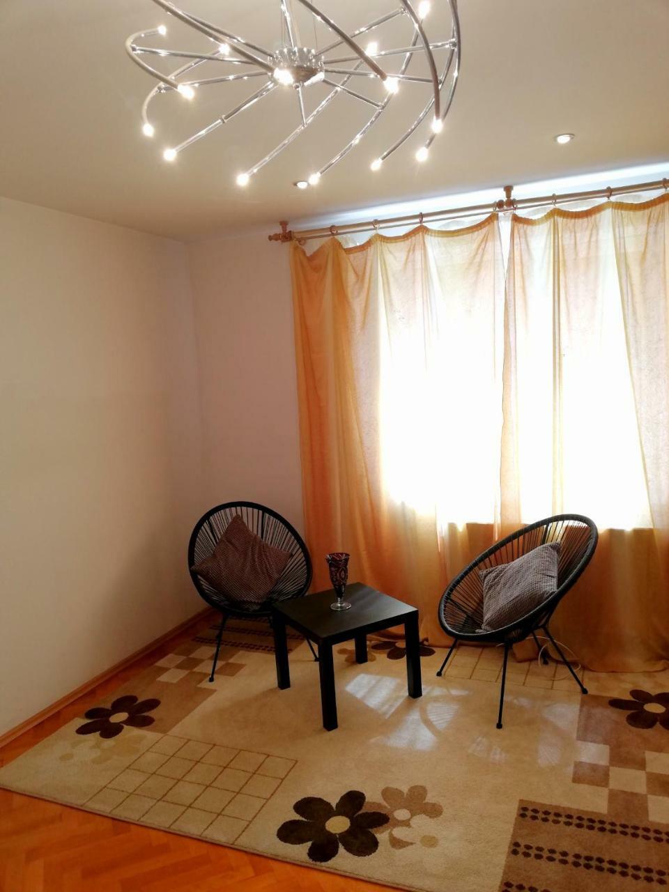 Arina'S Apartments Braszów Zewnętrze zdjęcie